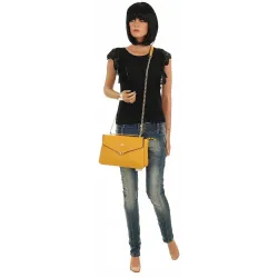 CHARRO Włoska Marka  Torebka Damska Listonoszka Kuferek CH667866 Yellow