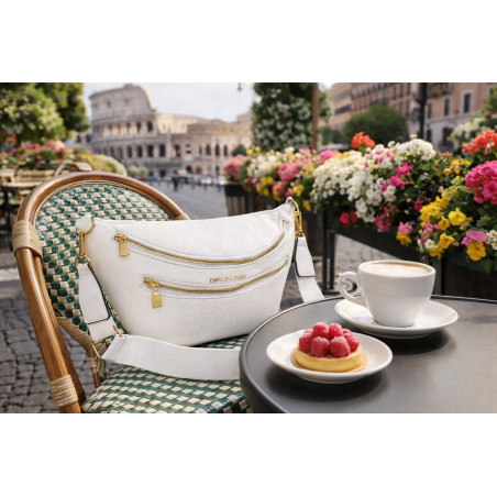 Torebka Damska nerka Listonoszka włoskiej marki Enrico Coveri EC2151 Biała