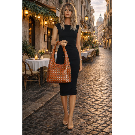 Torebka damska worek pojemna na ramię z ćwiekami duża torba HJ1357 Brązowa